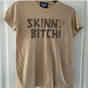 Sz large y2k history Junk food skinny b*tch tshirt aso Lindsay Lohan